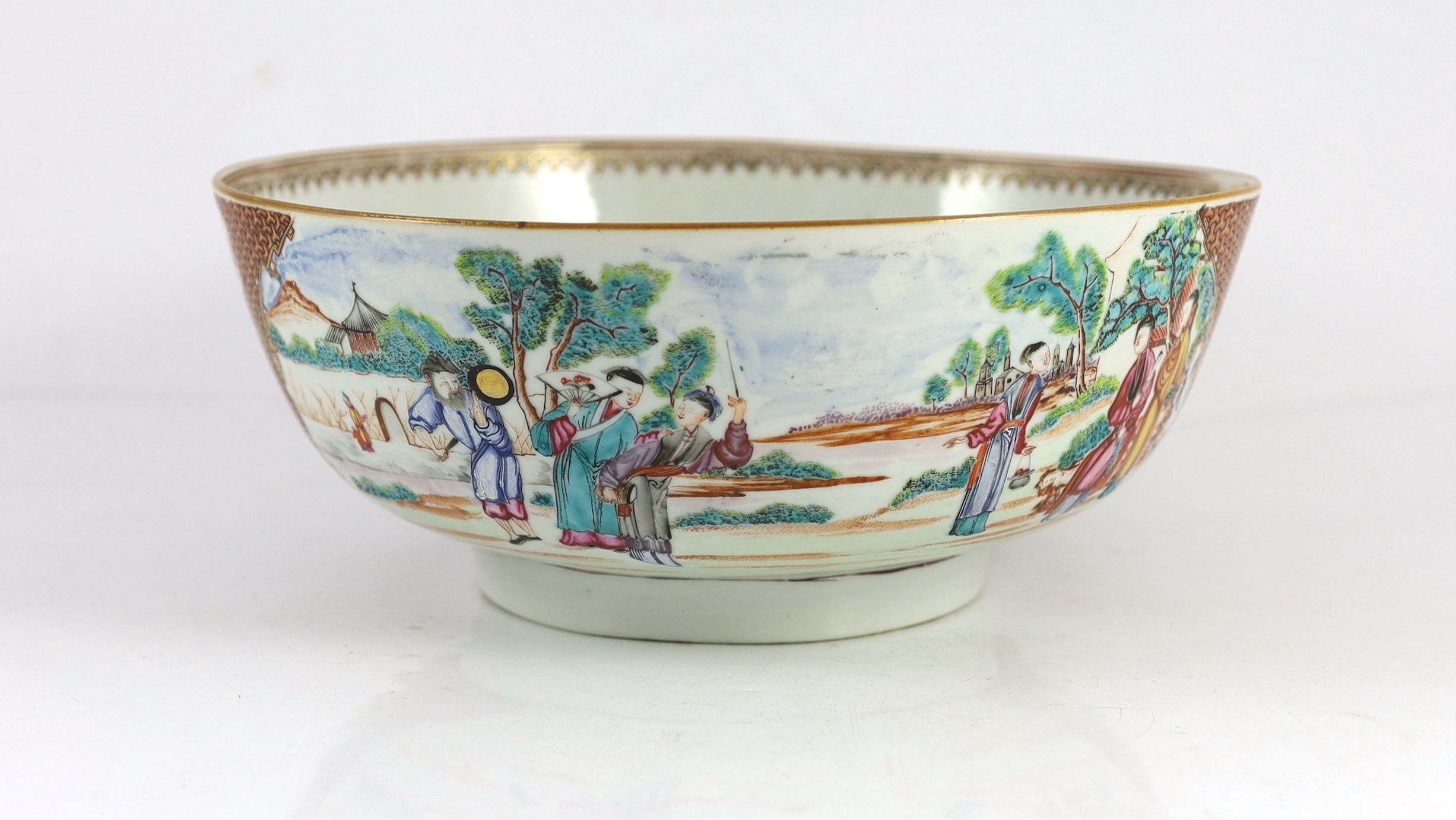 A Chinese enamelled porcelain Mandarin pattern bowl, Qianlong period